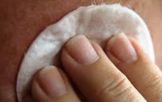 Dermatóloga exhorta a cuidar la piel para prevenir padecimientos comunes