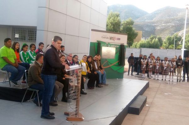 Inaugura Gobernador el CECyTE “La Jabonera”