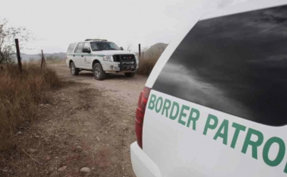 Muerte de agente fronterizo en Texas fue por “golpe contundente”