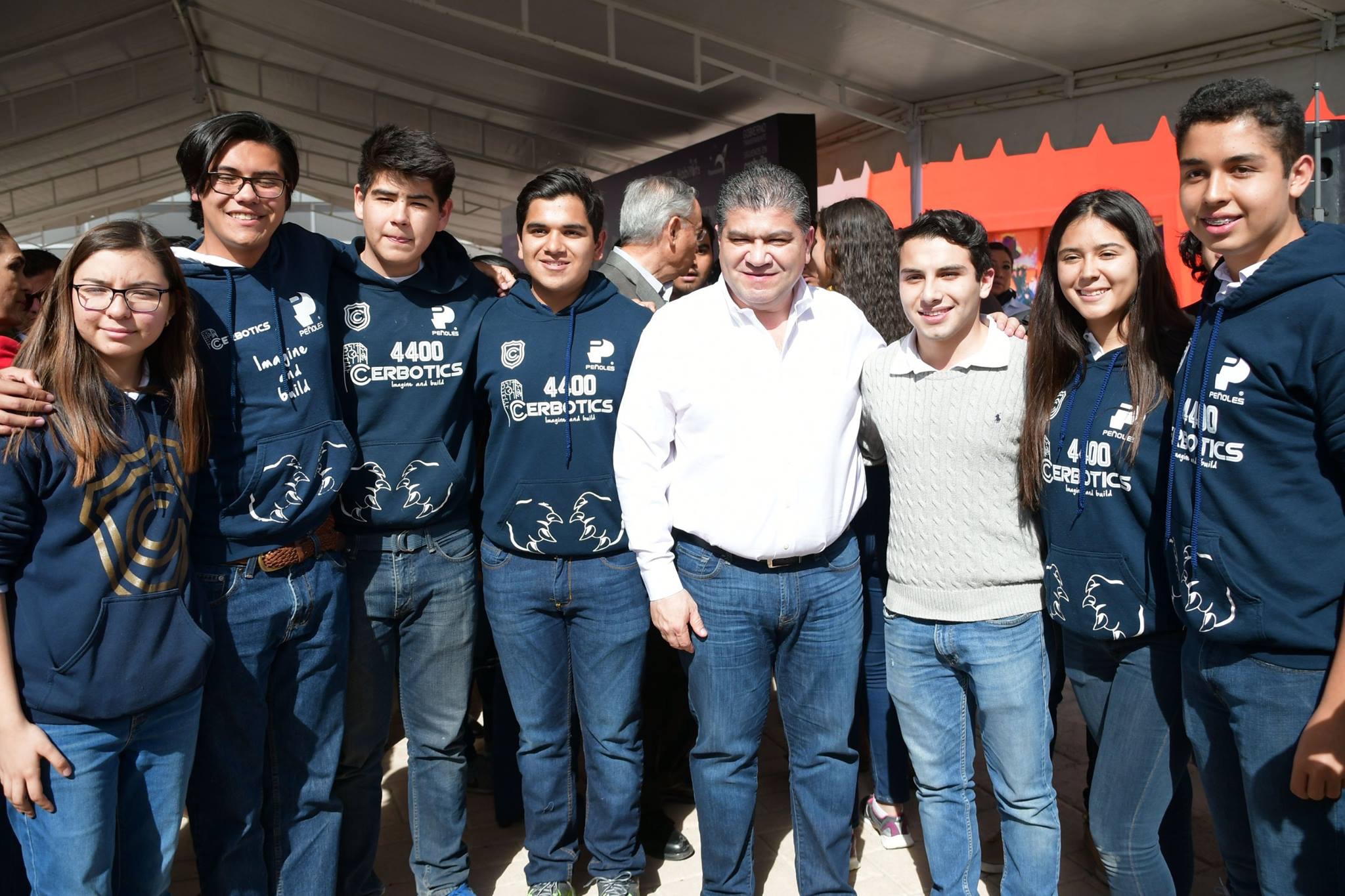 Ampliaremos la oferta educativa para que <br>ningún joven se quede sin estudiar: Riquelme