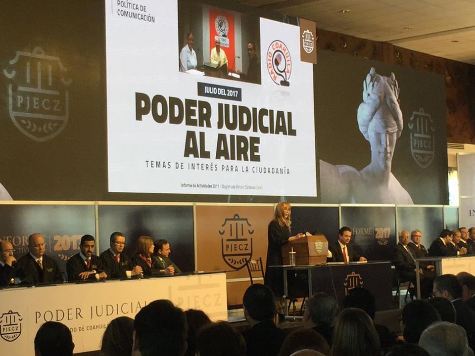 Miriam Cardenas presentó hoy su segundo informe ante la presencia del Gobernador, Miguel Riquelme