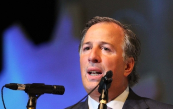 Meade se reúne con candidatos del PRI al Congreso en sede del partido