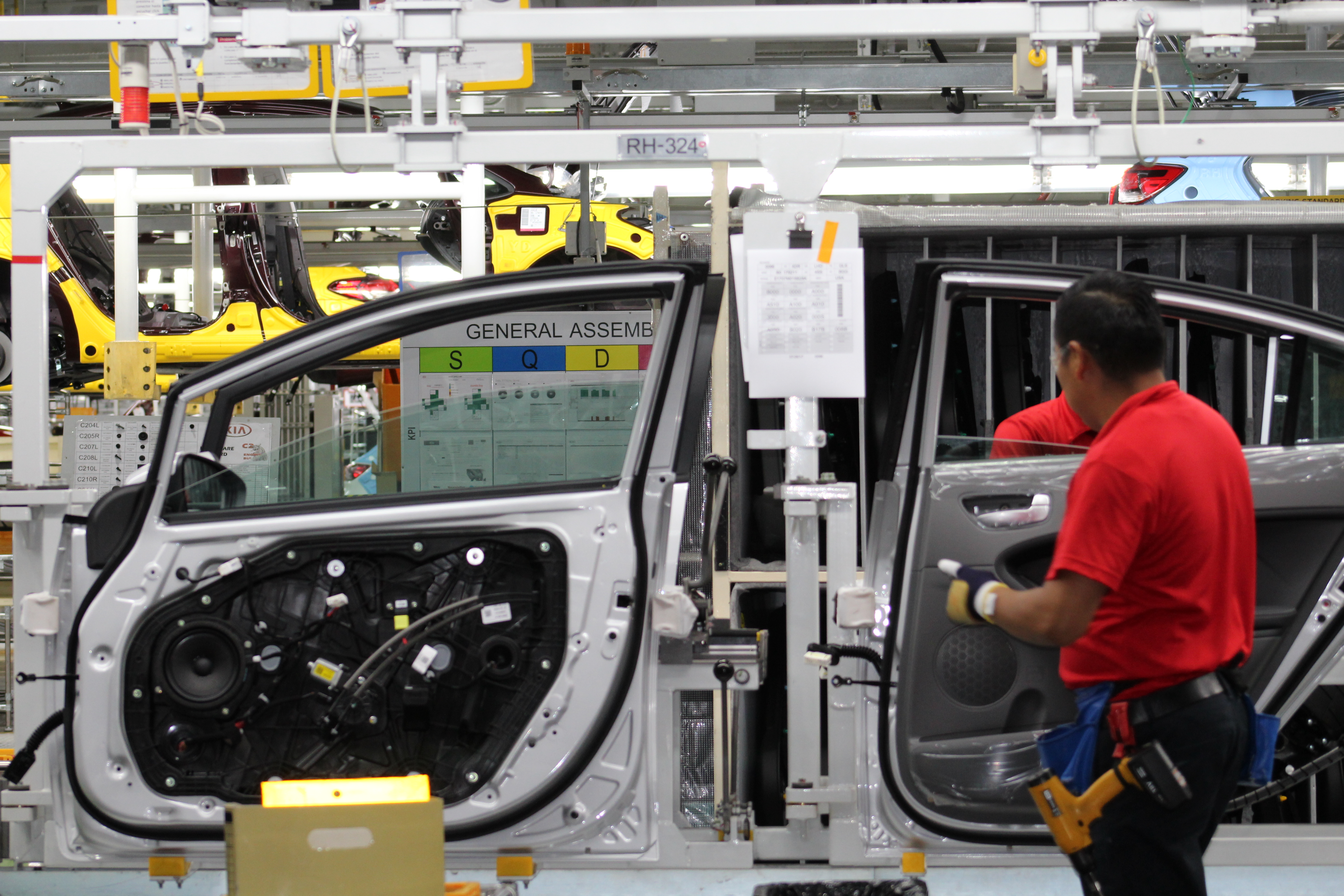 Viene más empleo a Monclova; buscan <br>4 empresas invertir en la región Centro