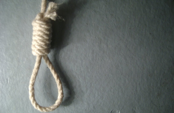 Desamor orilla a mujer al suicidio en víspera del Día del Amor en Torreón