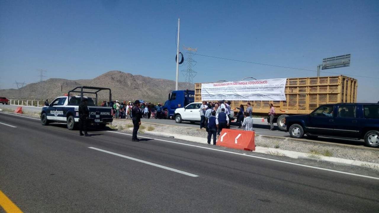 Por protesta, empresa difiere inauguración <br>de parque solar; gobierno ofrece mediar