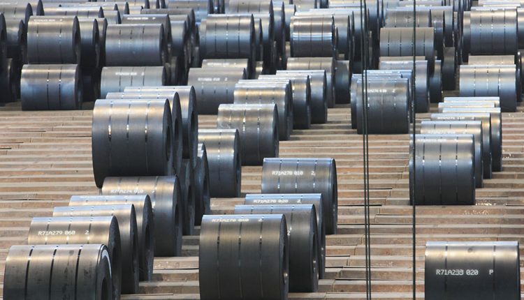 Trump anuncia aumento a tarifas para importaciones de acero y aluminio