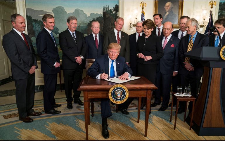 Anuncia Trump imposición de aranceles a China por 60 mil mdd