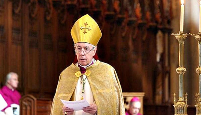 Se queja arzobispo argentino por limosnas “miserables”