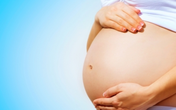 Riesgo de complicaciones en embarazadas con insuficiencia renal crónica