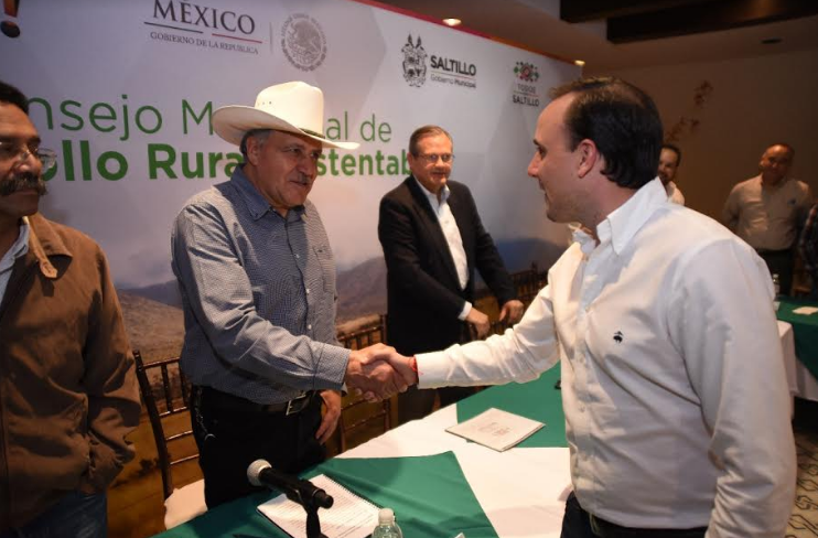 Apoyo sin precedentes al campo: Manolo