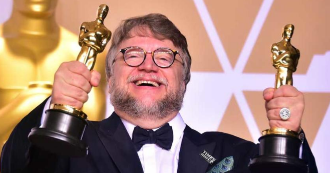 Enorgullece a mexicanos triunfo de Guillermo del Toro en los Oscar