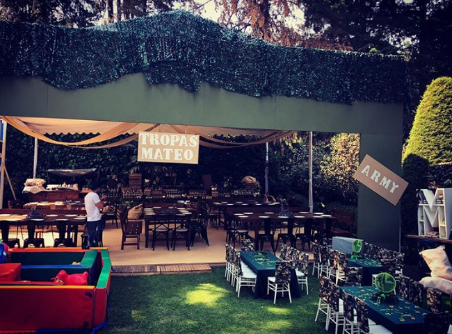 Destrozan en redes a Galilea Montijo por lujosa fiesta de 6 años de su hijo