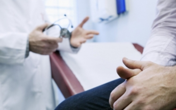 Sistemas de Salud tienen aún reto de humanizar atención a los pacientes