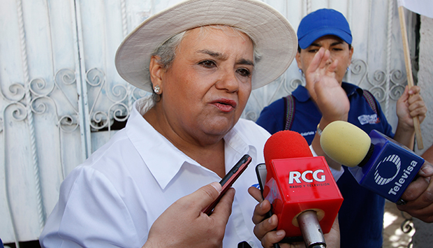 Discrimina Esther Quintana <br>a lideresas de colonias