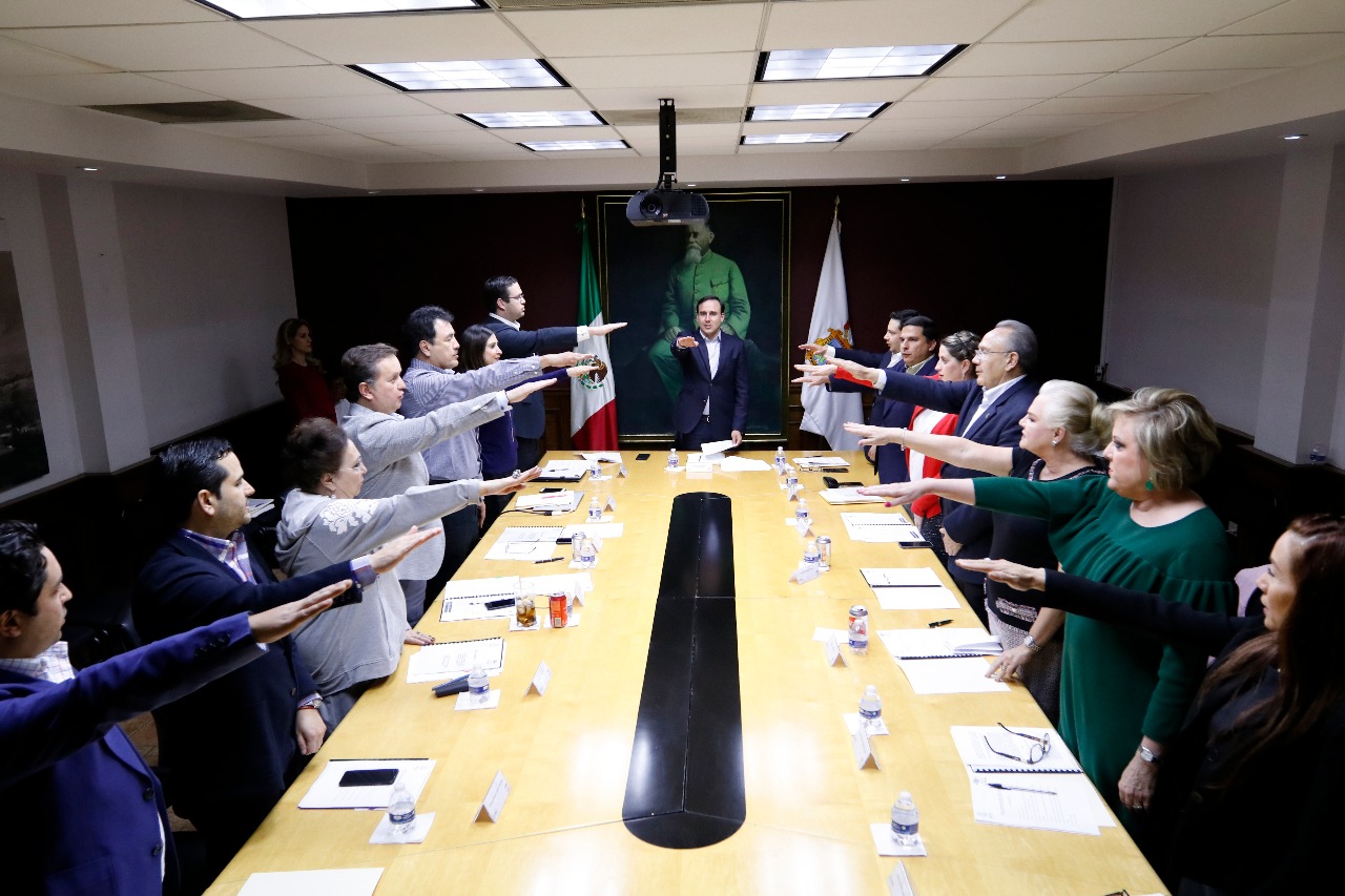 Toma protesta Alcalde a <br>Consejo Ciudadano de Contraloría