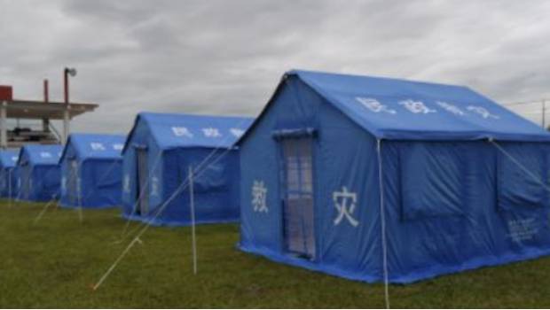 Venden casas de campaña donadas por China tras el sismo; son vendidas entre mil 500 pesos y 2 mil pesos