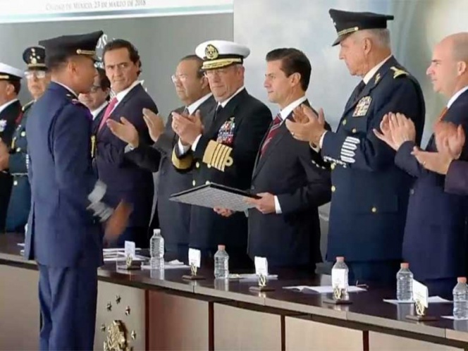 Fuerzas Armadas seguirán en las calles el tiempo que sea necesario: Peña