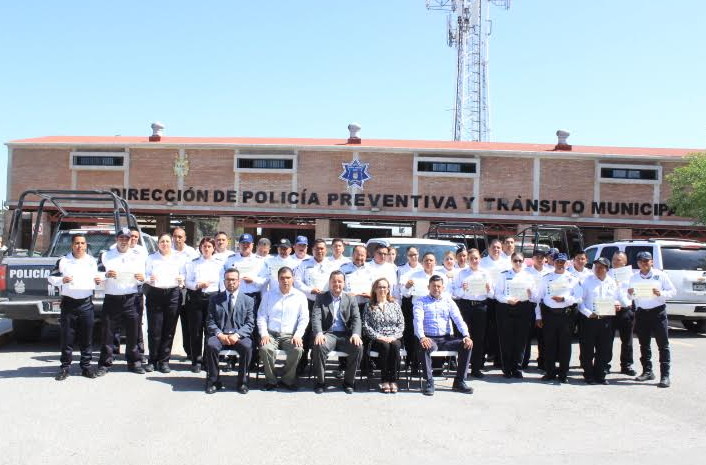 Clausuran taller de sensibilización a policías en Saltillo