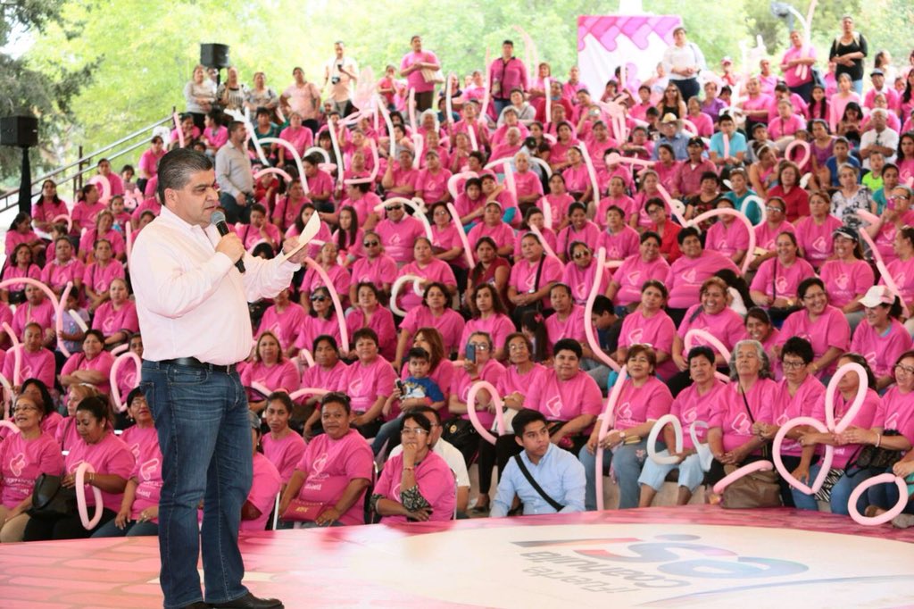 Miguel Riquelme Solís pone en marcha tarjeta Fuerza Rosa