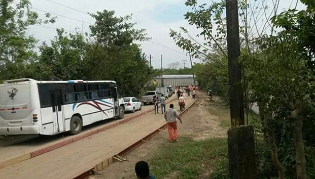 Se descarrila tren de carga en Veracruz