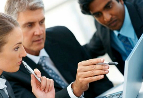 Escuchar puntos de vista, clave para triunfar en un negocio