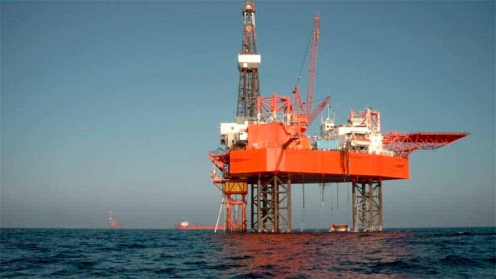 Precios del petróleo suben ante temores de que EUA sancione a Irán