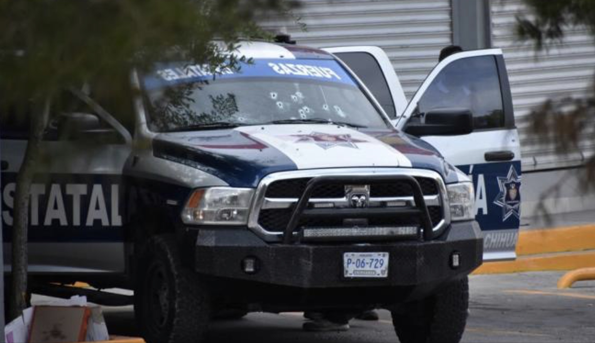 Balean a escoltas de Corral mientras <br>él jugaba golf; están graves