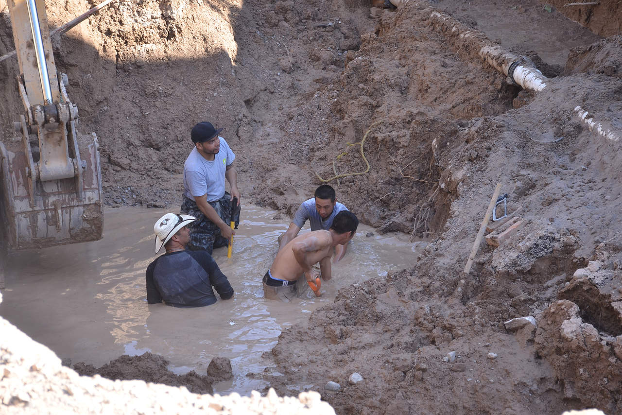 En una semana, cae por tercera <br>vez obra de drenaje en Torreón