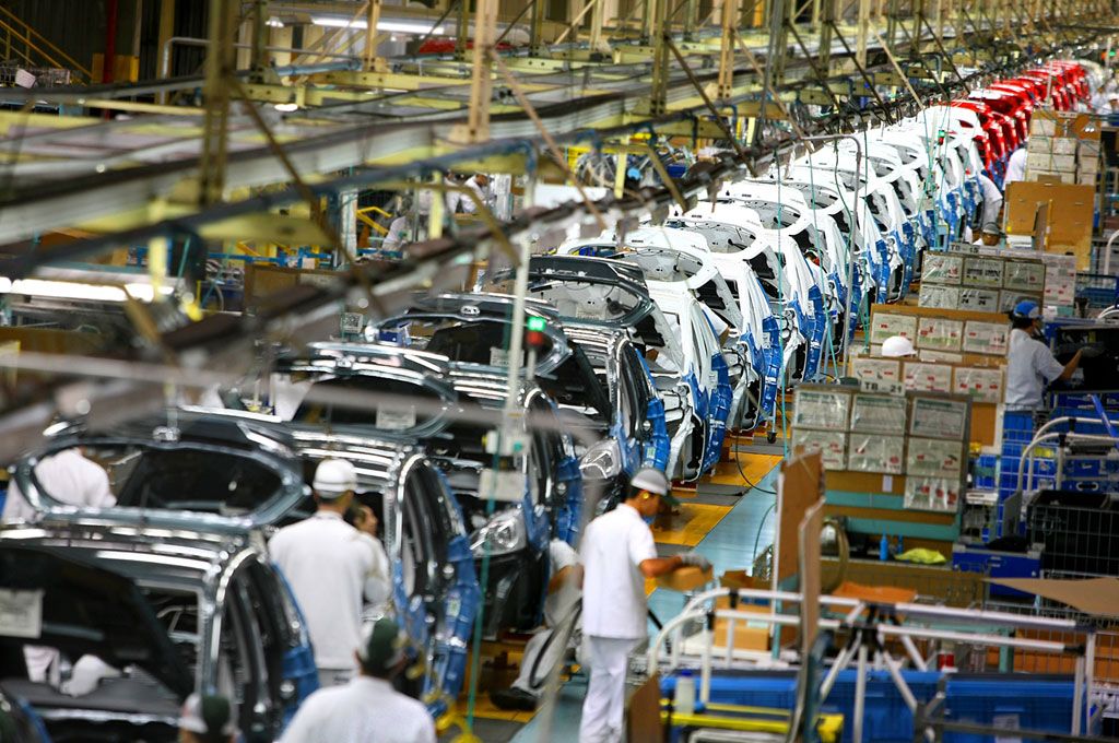 Industria automotriz prepara peticiones a candidatos presidenciales