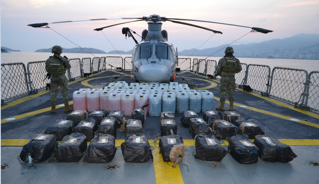 Marina asegura media tonelada de cocaína frente a costas de Guerrero