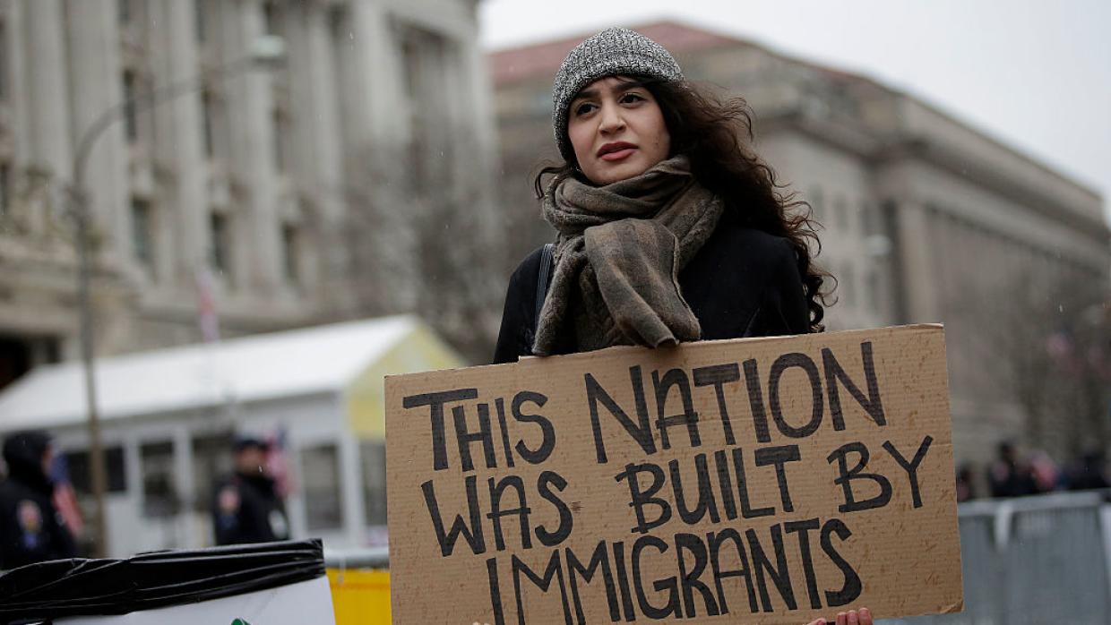 Trabajadoras domésticas y campesinas exigen fin al acoso sexual en EUA