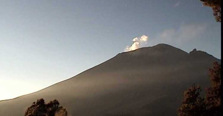 Actividad del Popocatépetl continúa sin cambios relevantes
