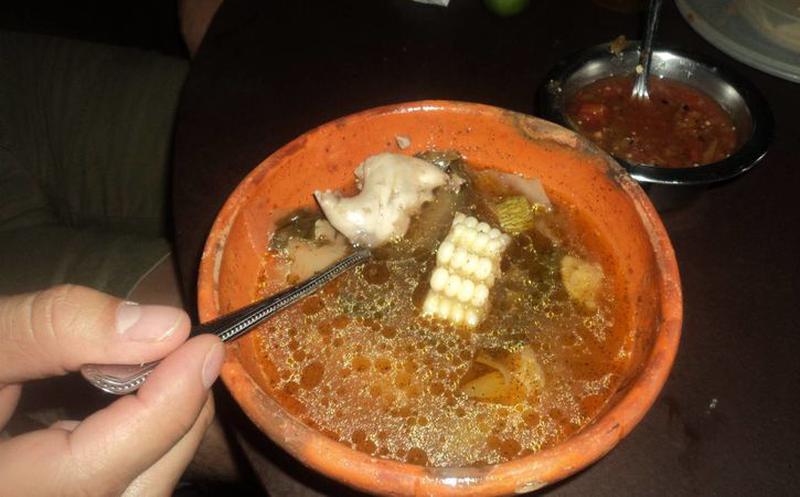 Ofrecen caldo de rata en gastronomía de García, Nuevo León