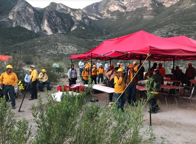 Reanudaron a temprana hora las labores de combate al incendio forestal en la Sierra de Zapalinamé