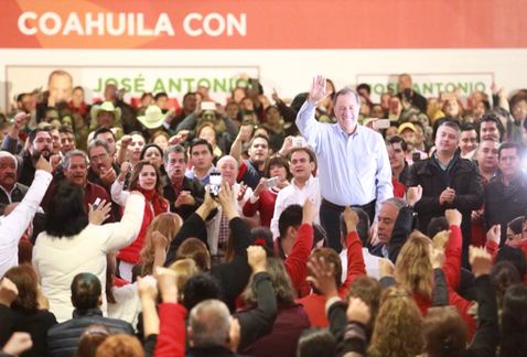 La sociedad mexicana quiere políticos transparentes, afirma Meade