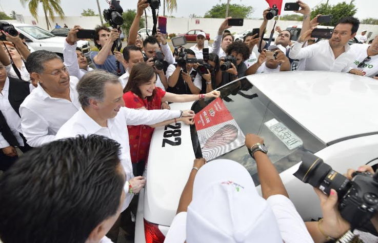 Taxistas de Acapulco se suman a la campaña de José Antonio Meade