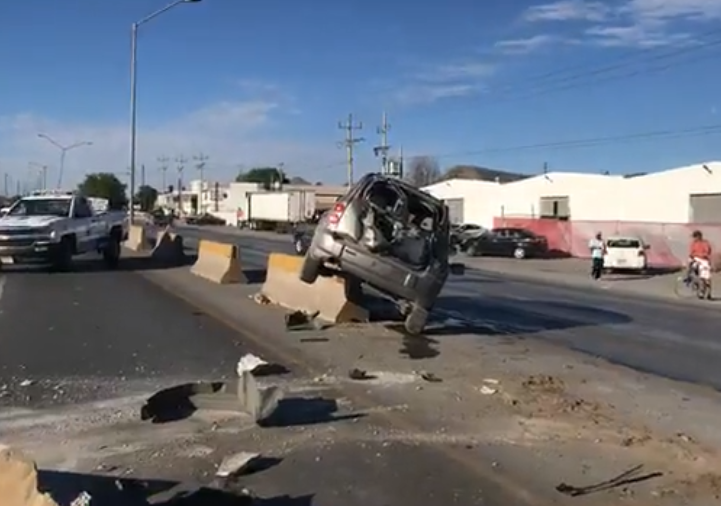 Aparatoso accidente múltiple se registra en Saltillo
