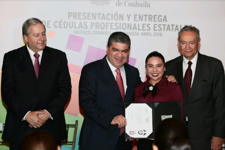 Tramitará Secretaría de Educación Cédulas profesionales estatales