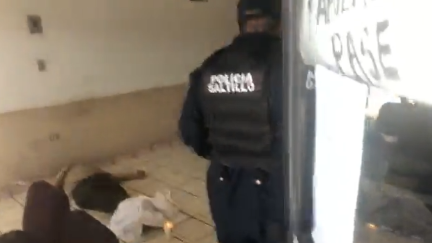 Muere hombre en sala de espera de Plaza Fundadores de Saltillo