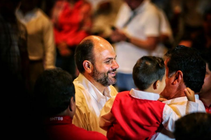 Legislaré para que nuestros niños tengan un futuro prometedor: Jericó