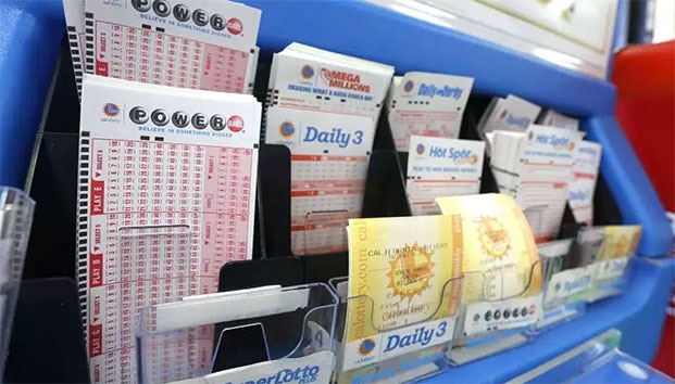 Familia gana millones en la lotería gracias a una broma