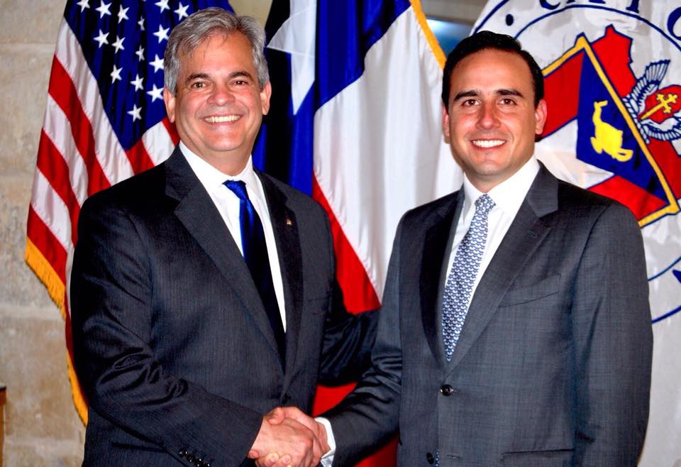 Gira de trabajo en Austin da certeza a empleos en Saltillo: Manolo Jiménez