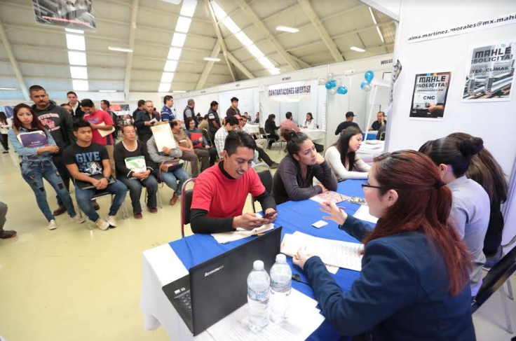 Se ofertan más de 2 mil 700 empleos en Coahuila