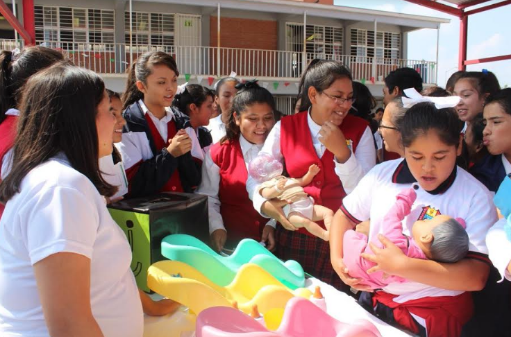 Orientan a jóvenes sobre sexualidad responsable para prevenir embarazos no deseados