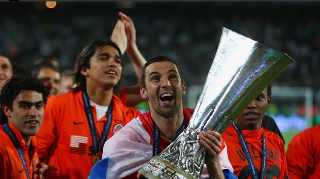 Roban el trofeo de la Europa League en México