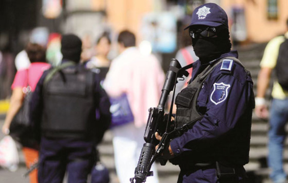 Detienen en Veracruz a nueve policías acusados de secuestro