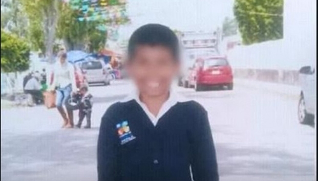 Encuentran cuerpo degollado de niño de 13 años en Puebla