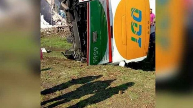 Dos muertos y 18 lesionados tras accidente en la México-Pachuca
