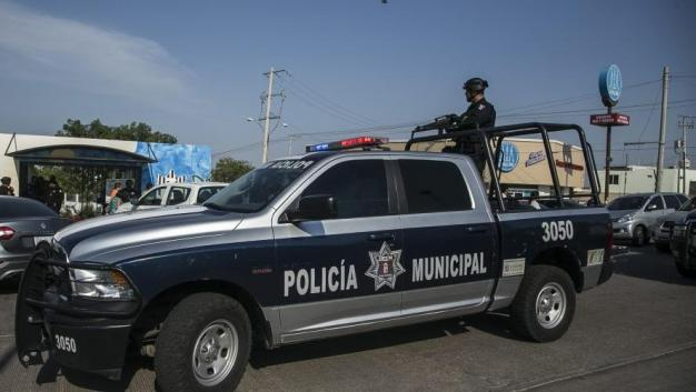 Hallan a salvo a 6 policías desaparecidos en Jalisco