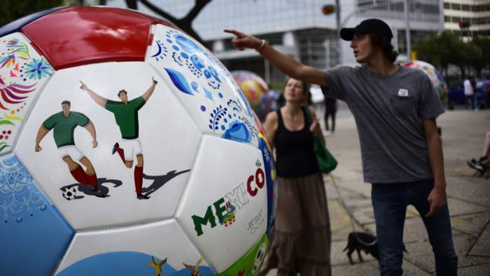 México enviará balones gigantes a Rusia para exhibirlos en el Mundial